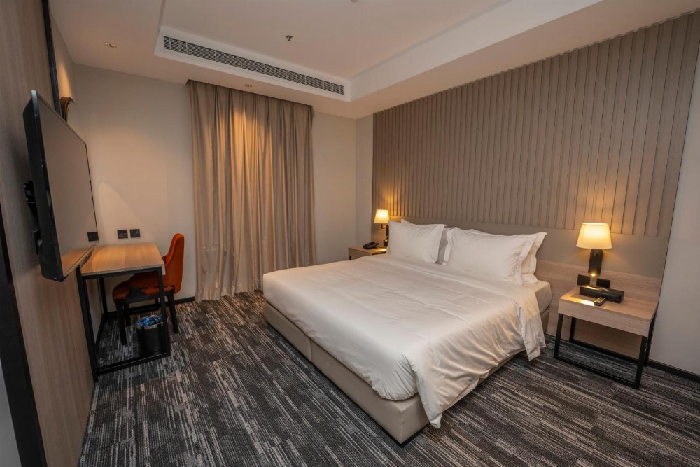 Al Diafah Hotel Suites